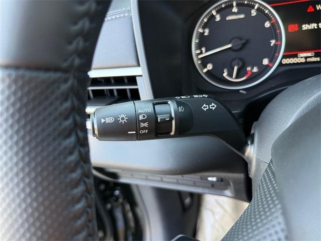 new 2025 Mitsubishi Outlander car, priced at $35,115