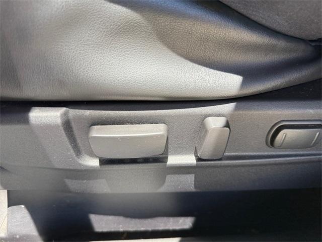 used 2020 Mitsubishi Outlander car, priced at $12,998