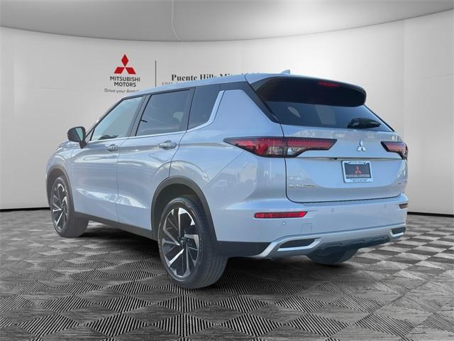 new 2024 Mitsubishi Outlander car, priced at $29,515