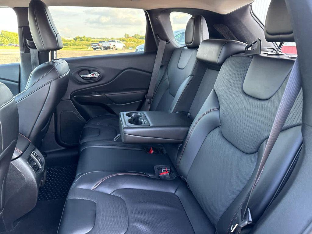 used 2022 Jeep Cherokee car, priced at $24,995