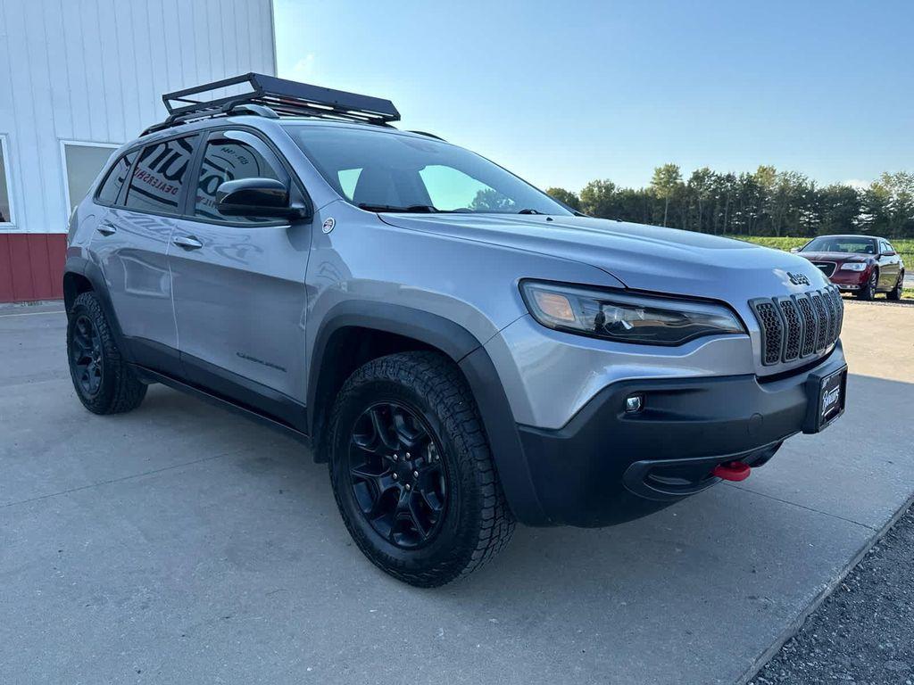 used 2022 Jeep Cherokee car, priced at $24,995