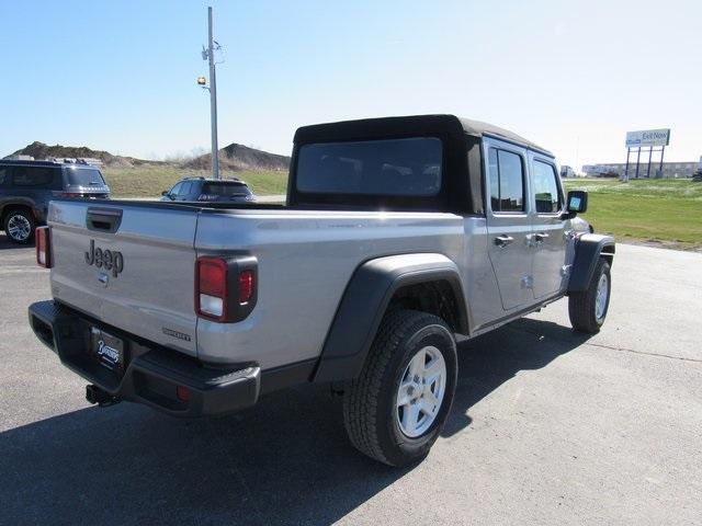 used 2020 Jeep Gladiator car, priced at $29,088
