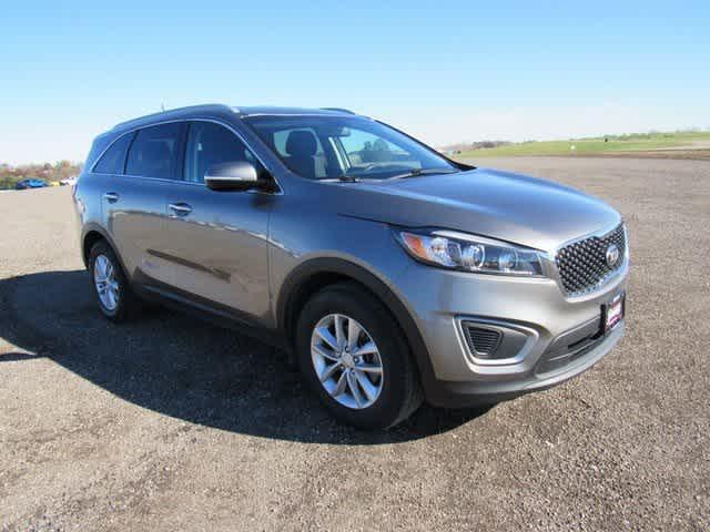 used 2016 Kia Sorento car, priced at $7,599