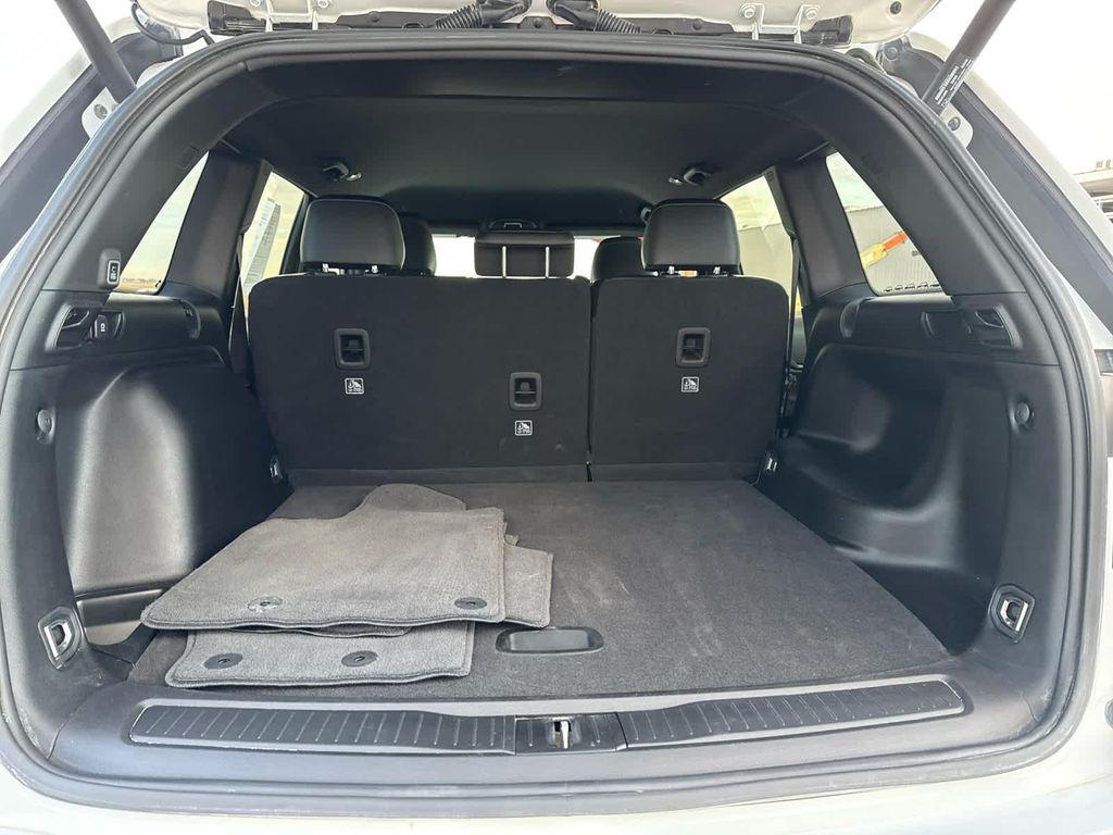 used 2023 Jeep Grand Cherokee car, priced at $32,495