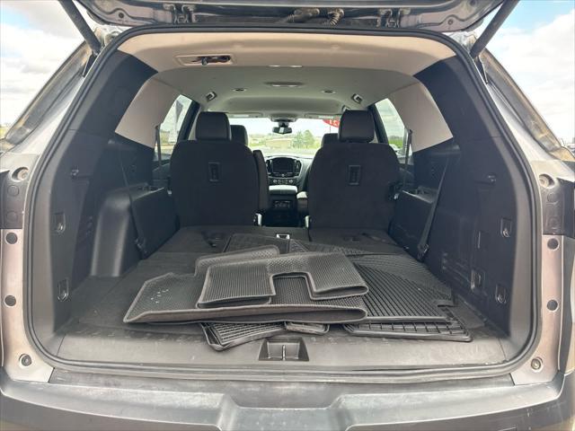 used 2021 Chevrolet Traverse car, priced at $25,487