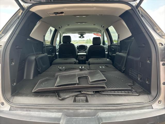 used 2021 Chevrolet Traverse car, priced at $25,487