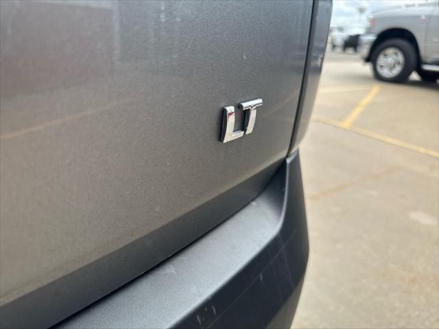 used 2021 Chevrolet Traverse car, priced at $25,487