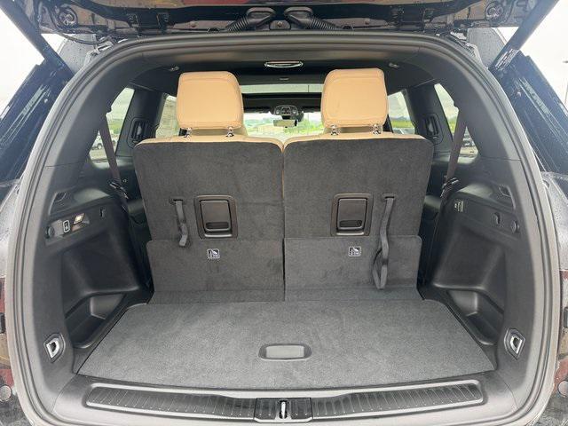 new 2025 Jeep Grand Cherokee L car, priced at $51,962