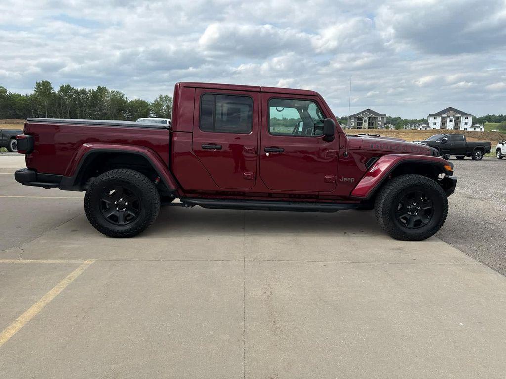 used 2021 Jeep Gladiator car, priced at $40,368