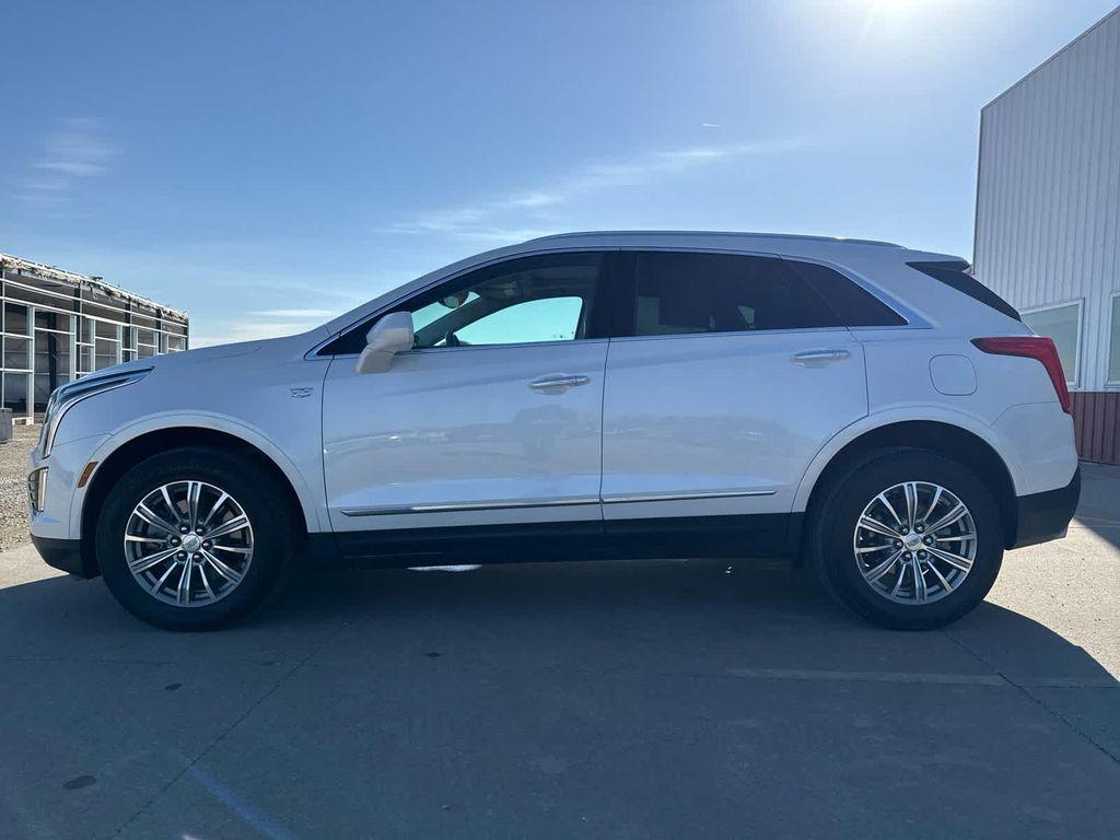 used 2017 Cadillac XT5 car, priced at $19,495