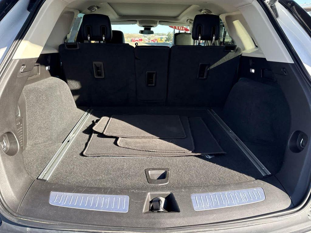 used 2017 Cadillac XT5 car, priced at $19,495