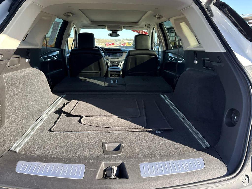 used 2017 Cadillac XT5 car, priced at $19,495