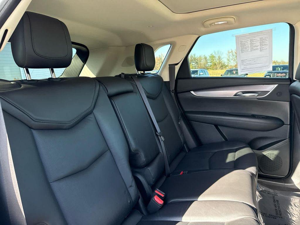 used 2017 Cadillac XT5 car, priced at $19,495