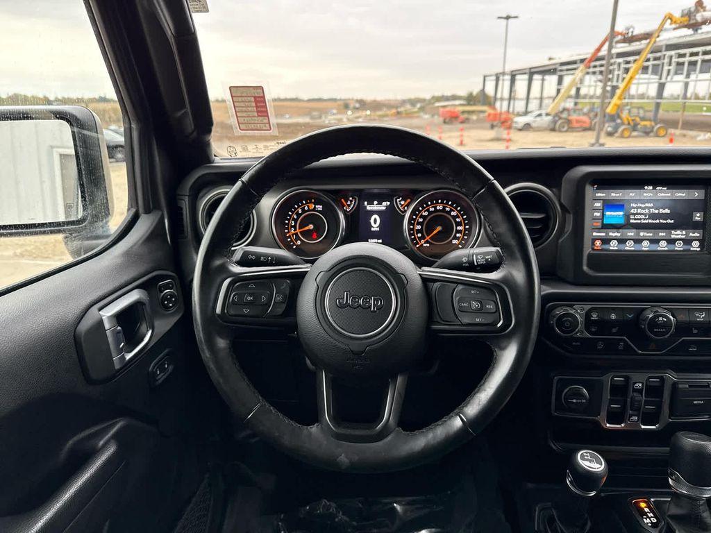 used 2022 Jeep Gladiator car, priced at $35,995