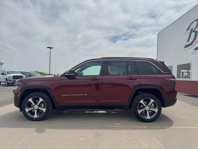 new 2025 Jeep Grand Cherokee car, priced at $51,006
