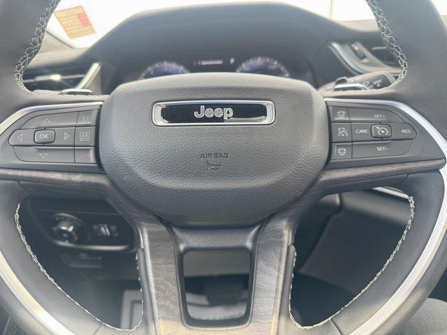 new 2025 Jeep Grand Cherokee car, priced at $51,006