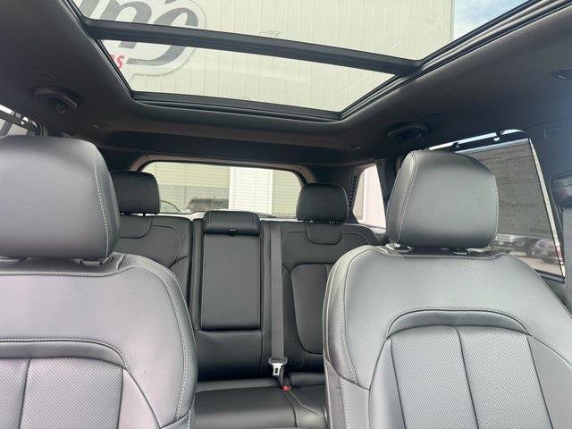 new 2025 Jeep Grand Cherokee car, priced at $51,006