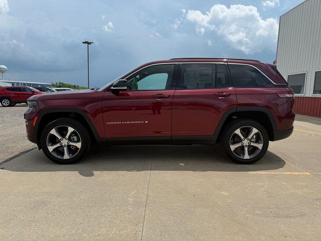 new 2025 Jeep Grand Cherokee car, priced at $51,100