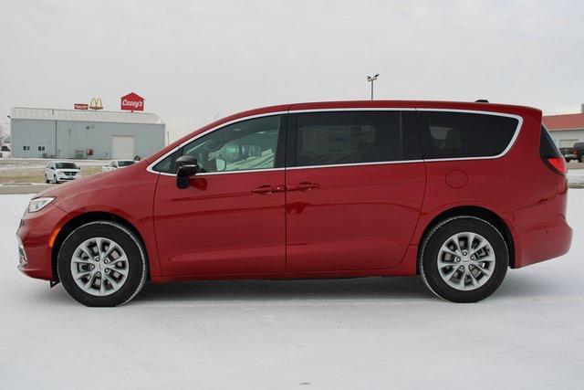 new 2025 Chrysler Pacifica car, priced at $45,915