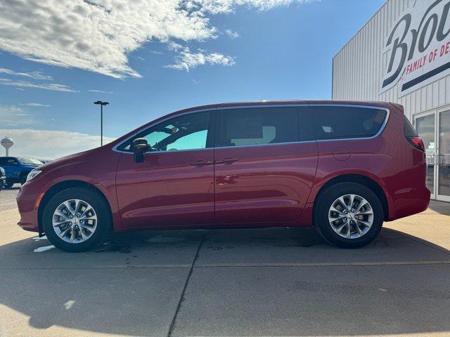 new 2025 Chrysler Pacifica car, priced at $45,915
