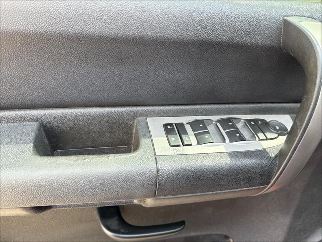 used 2009 Chevrolet Silverado 1500 car, priced at $5,996
