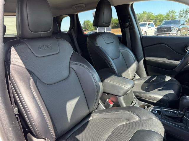 used 2022 Jeep Cherokee car, priced at $25,995