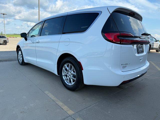 new 2026 Chrysler Pacifica car, priced at $43,734