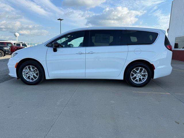 new 2026 Chrysler Pacifica car, priced at $43,734