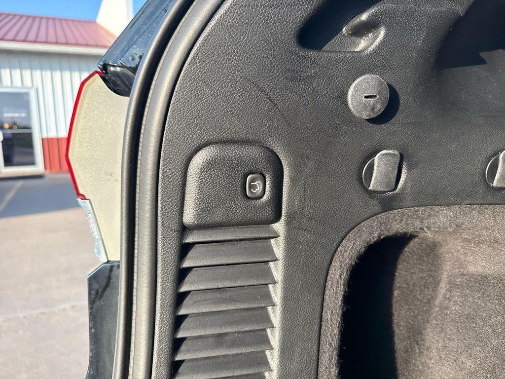 used 2018 Jeep Grand Cherokee car, priced at $15,995