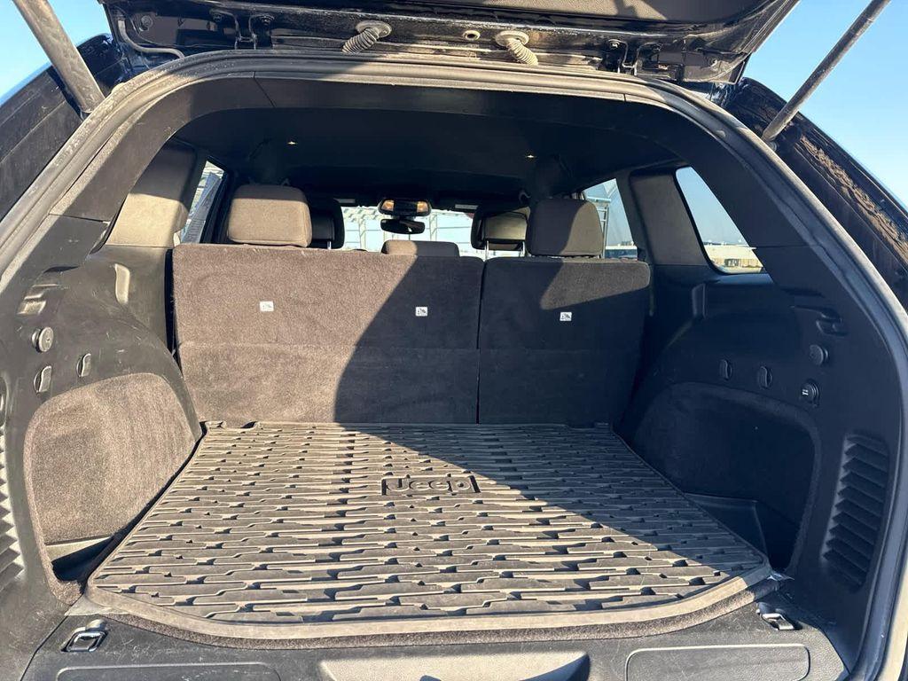 used 2018 Jeep Grand Cherokee car, priced at $15,995