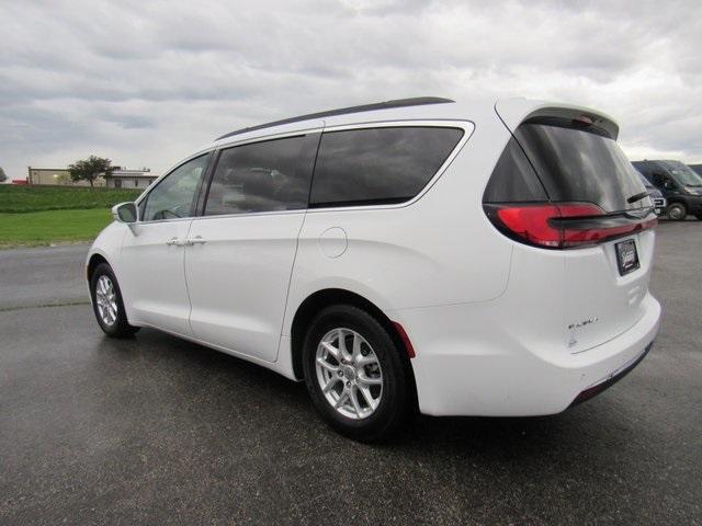 used 2022 Chrysler Pacifica car, priced at $23,333