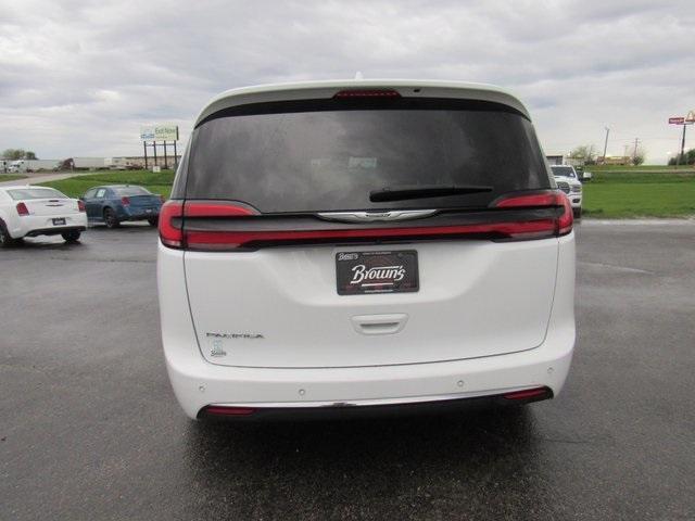 used 2022 Chrysler Pacifica car, priced at $23,333