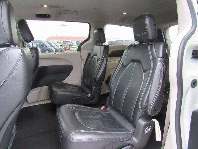 used 2022 Chrysler Pacifica car, priced at $23,333