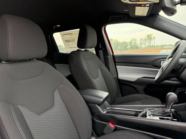 new 2025 Jeep Compass car, priced at $27,878