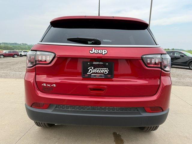 new 2025 Jeep Compass car, priced at $27,878