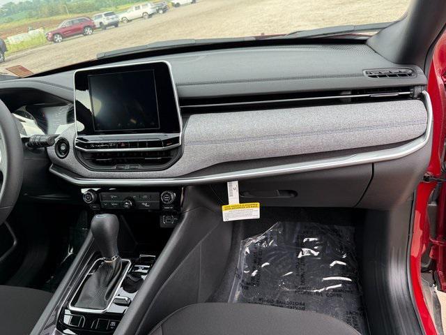 new 2025 Jeep Compass car, priced at $27,878