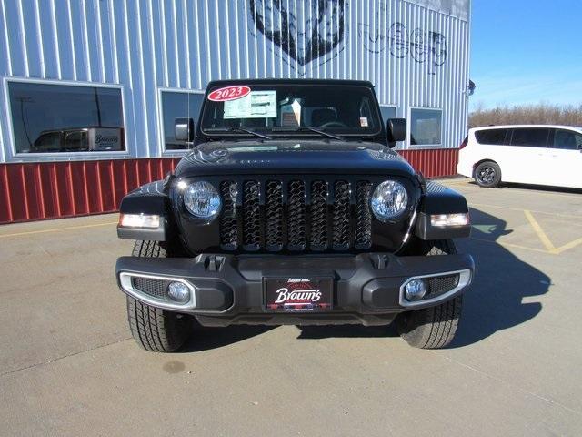 new 2023 Jeep Gladiator car, priced at $50,297