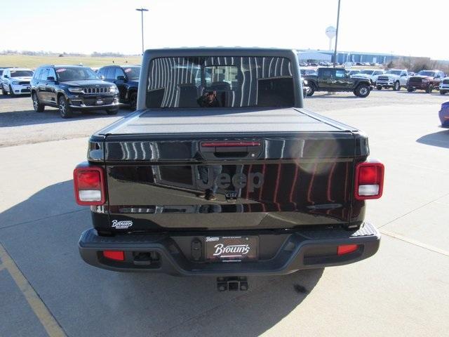 new 2023 Jeep Gladiator car, priced at $50,297