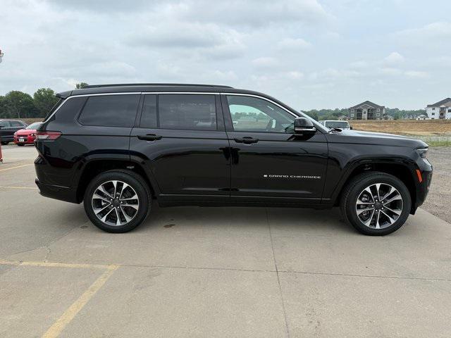 new 2025 Jeep Grand Cherokee L car, priced at $59,857