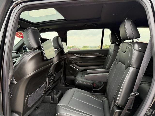 new 2025 Jeep Grand Cherokee L car, priced at $59,857