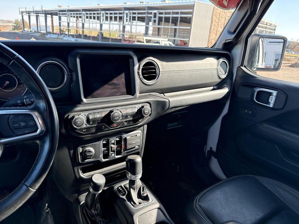 used 2021 Jeep Gladiator car, priced at $30,995