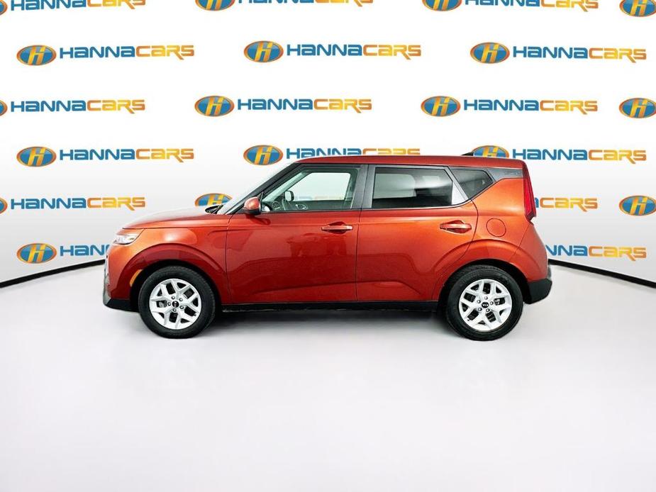 used 2021 Kia Soul car, priced at $9,899