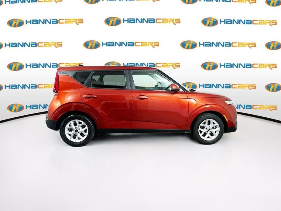 used 2021 Kia Soul car, priced at $9,899