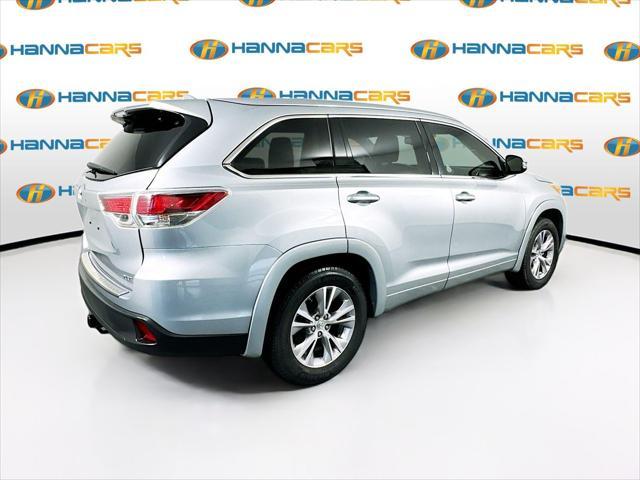 used 2015 Toyota Highlander car, priced at $18,699