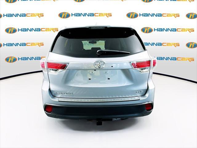 used 2015 Toyota Highlander car, priced at $18,699