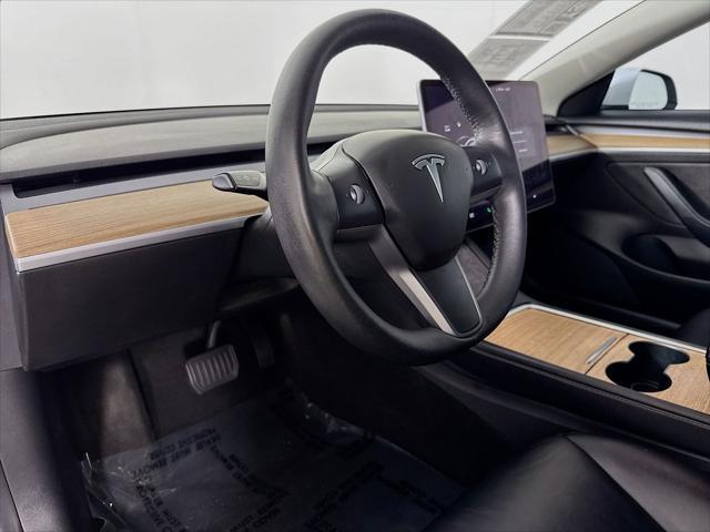 used 2021 Tesla Model 3 car, priced at $17,000