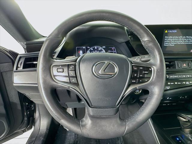 used 2022 Lexus ES 350 car, priced at $31,999