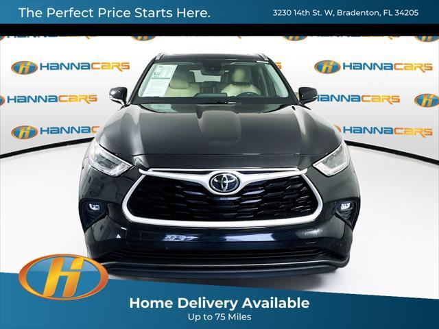 used 2021 Toyota Highlander car, priced at $28,299