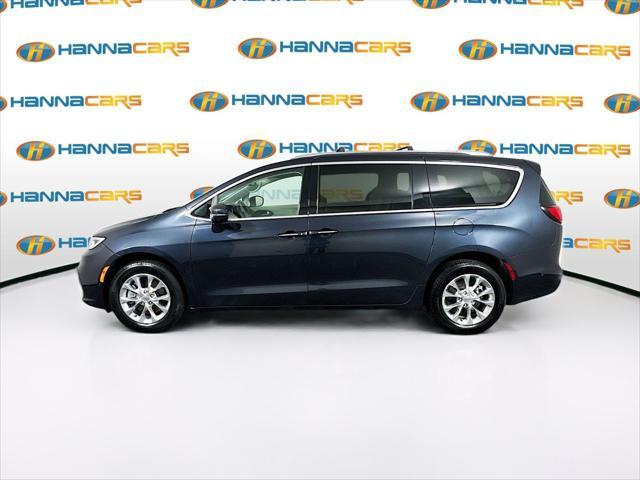 used 2021 Chrysler Pacifica car, priced at $22,499