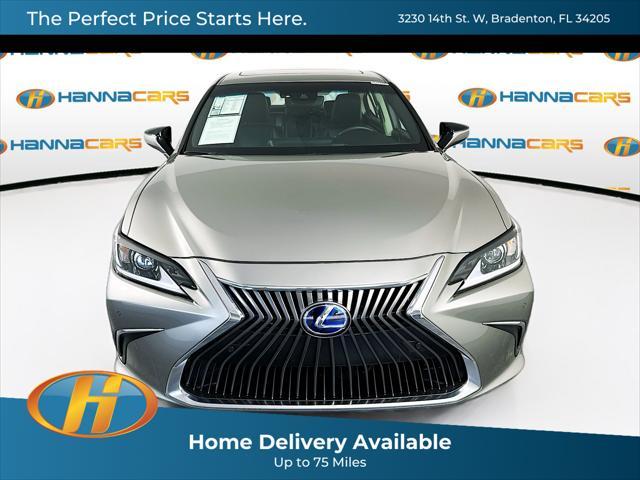 used 2021 Lexus ES 300h car, priced at $32,500